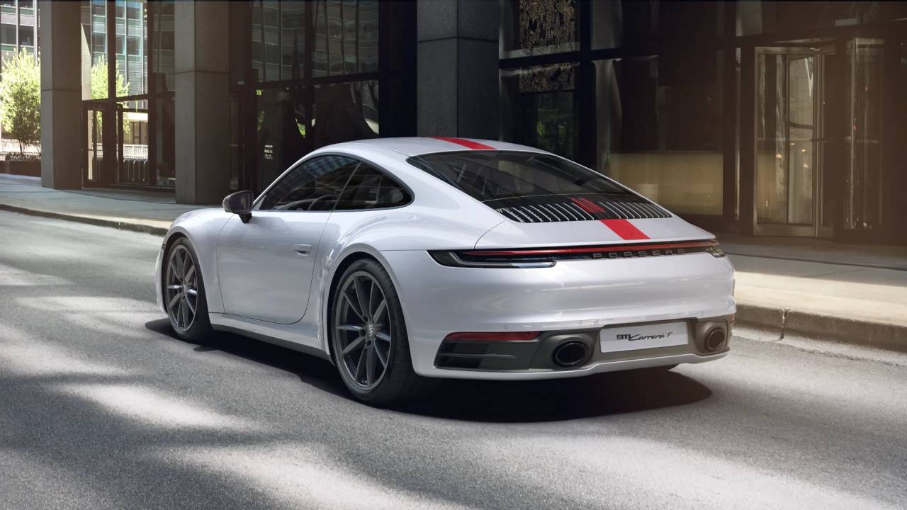 2024 Porsche 911 T photo 3