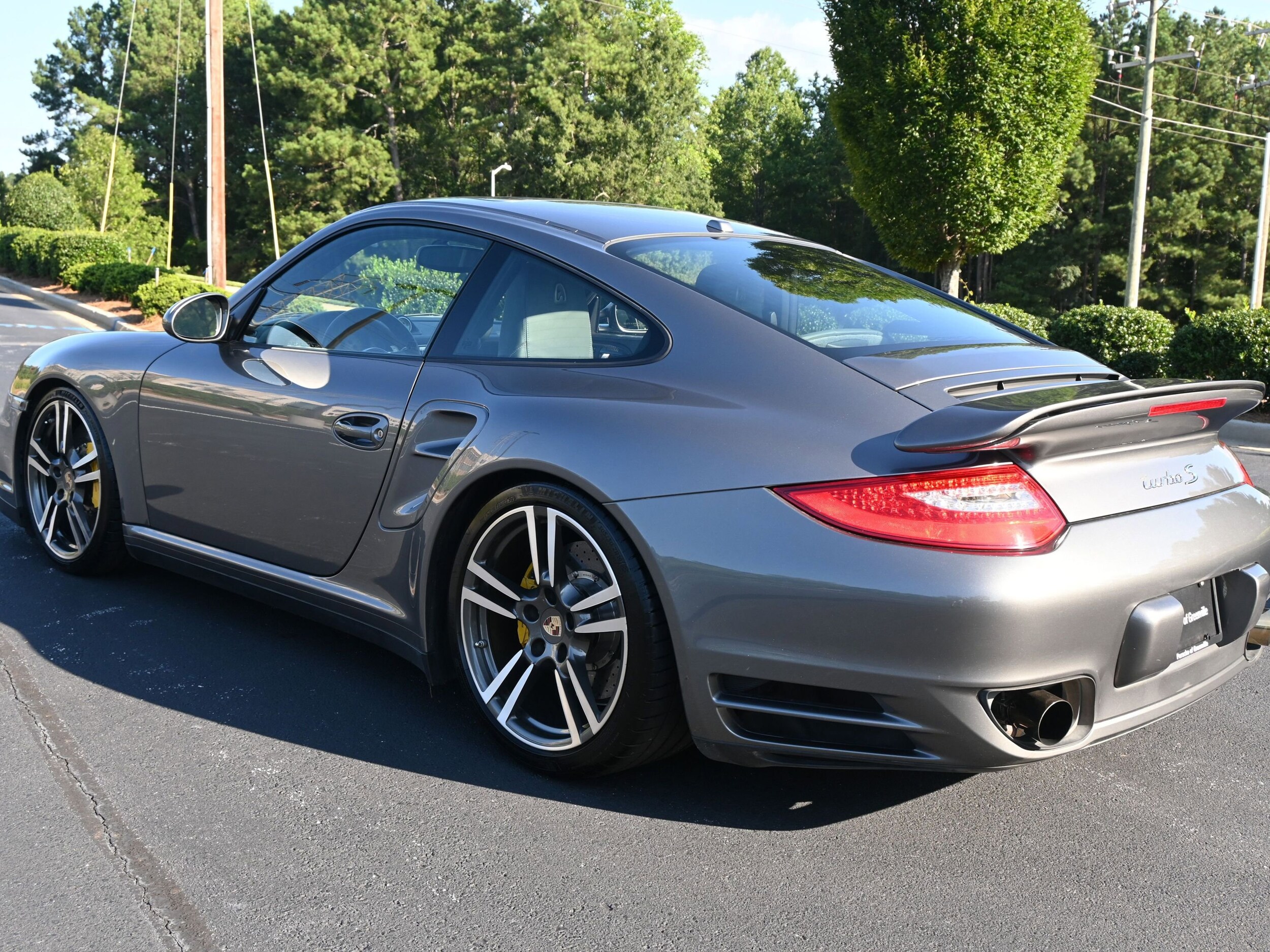 2011 Porsche 911 Turbo S Coupe photo 3
