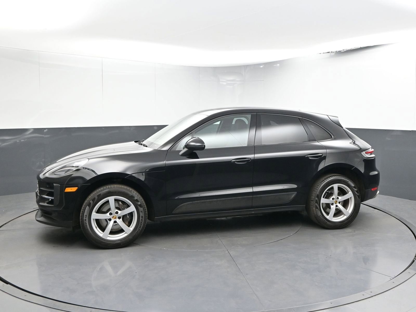 Certified 2021 Porsche Macan Base with VIN WP1AA2A55MLB08348 for sale in Greenville, SC