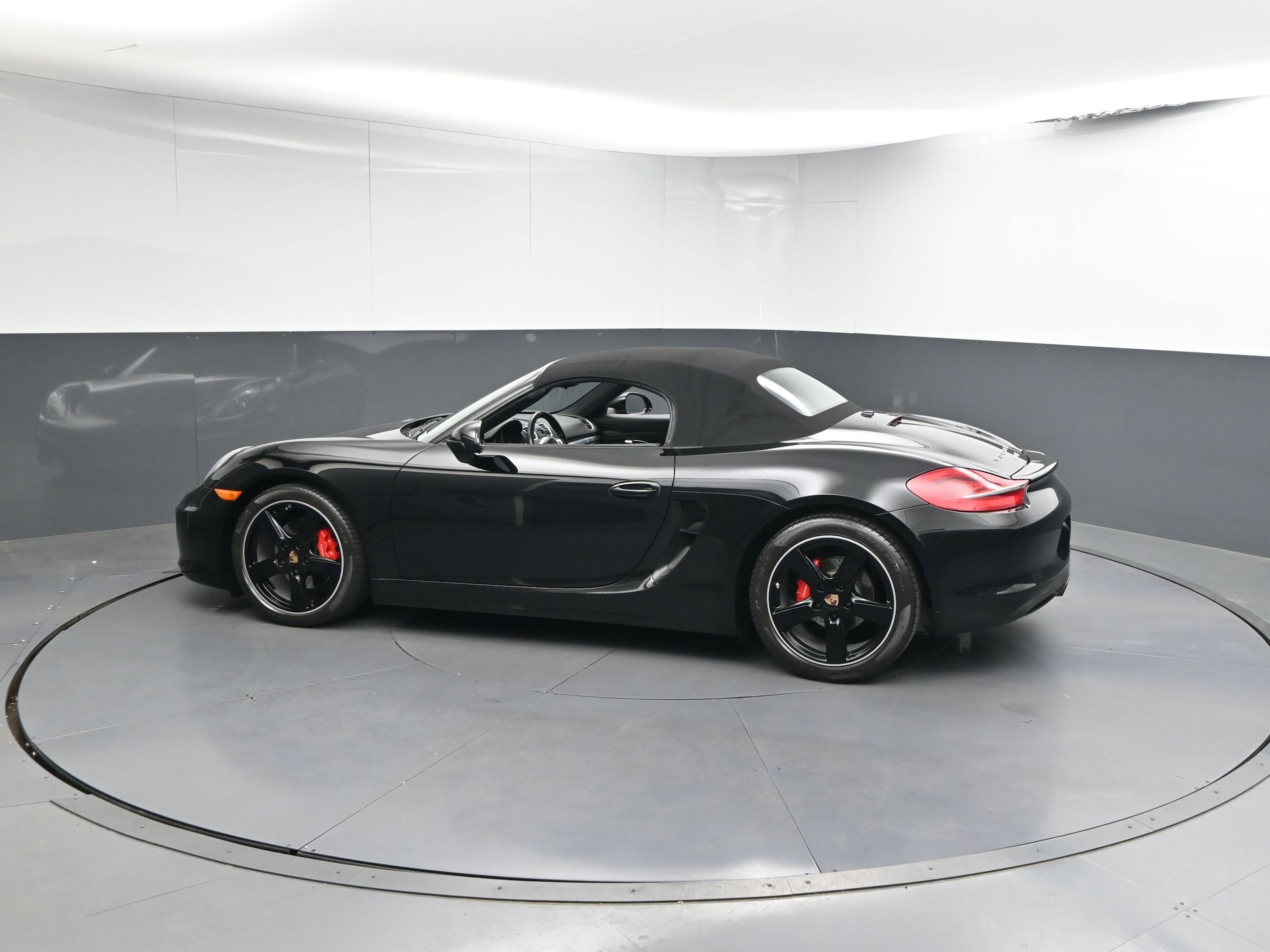 Used 2014 Porsche Boxster S with VIN WP0CB2A83EK140627 for sale in Greenville, SC