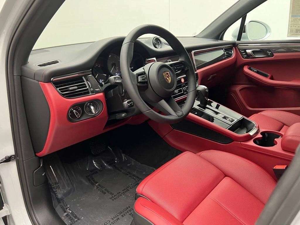 New 2025 Porsche Macan S S SUV