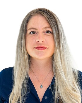 Staff member Kendal Johnson from ID_b8ba939e977f