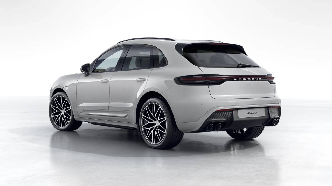 2026 Porsche Macan T photo 3