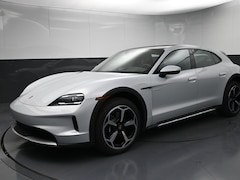 2025 Porsche Taycan Cross Turismo