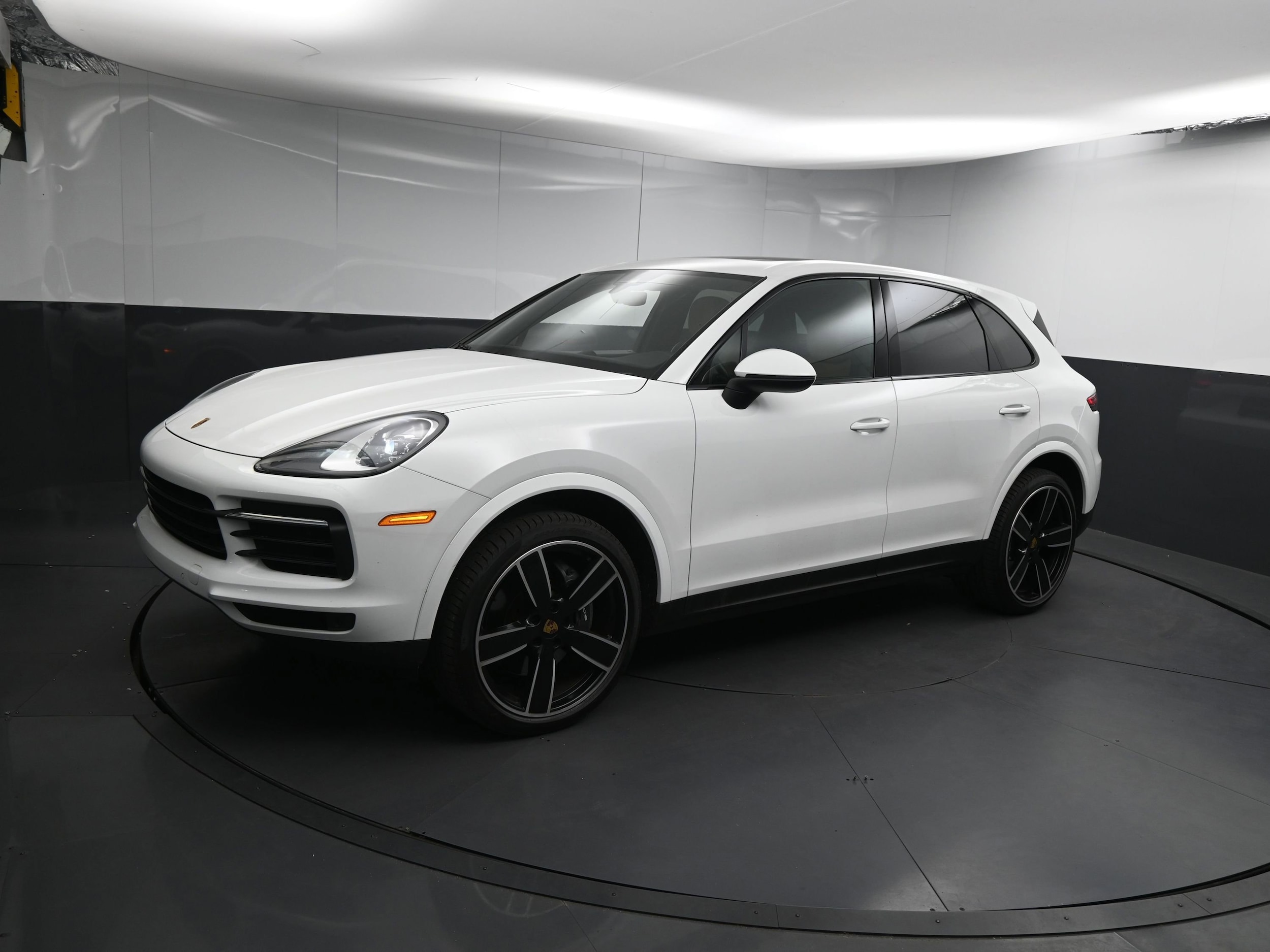 2021 Porsche Cayenne Base