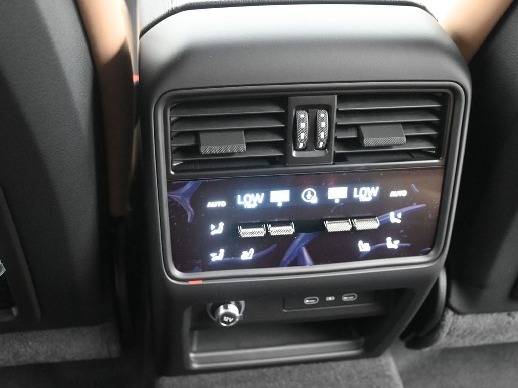 2026 Porsche Cayenne Coup E-Hybrid - Photo 15