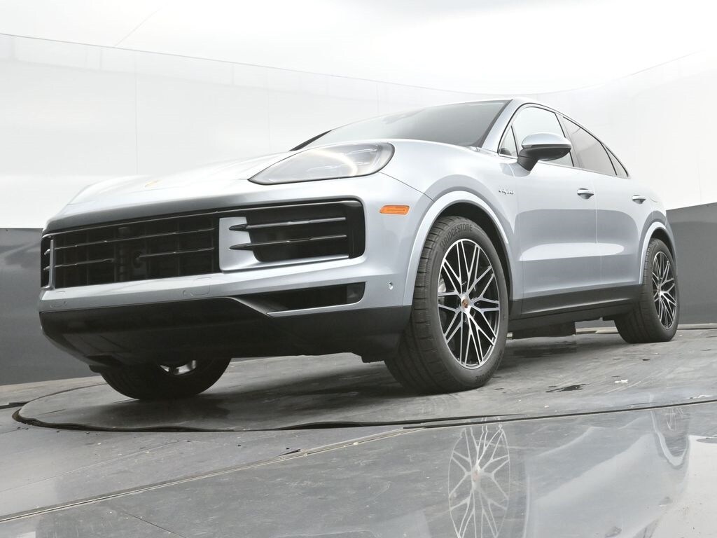 2026 Porsche Cayenne Coup E-Hybrid - Photo 28