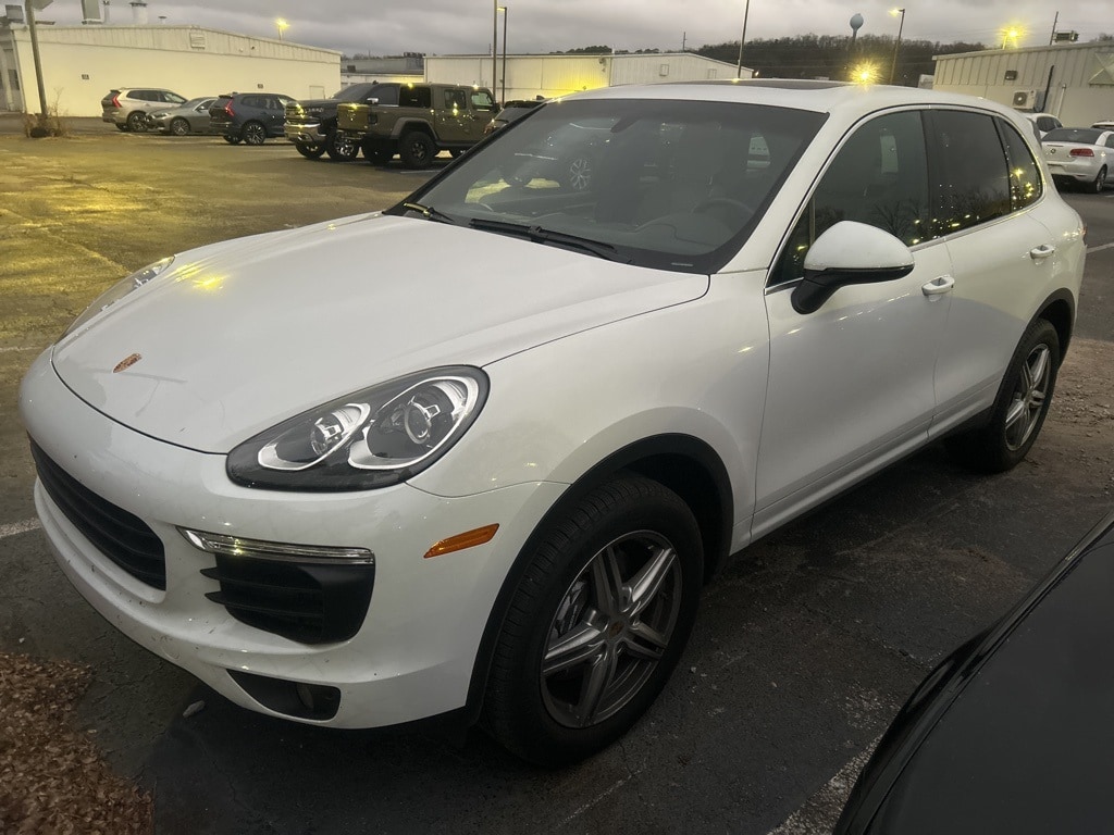 2018 Porsche Cayenne Base