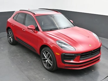 2025 Porsche Macan SUV
