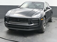 2025 Porsche Macan SUV