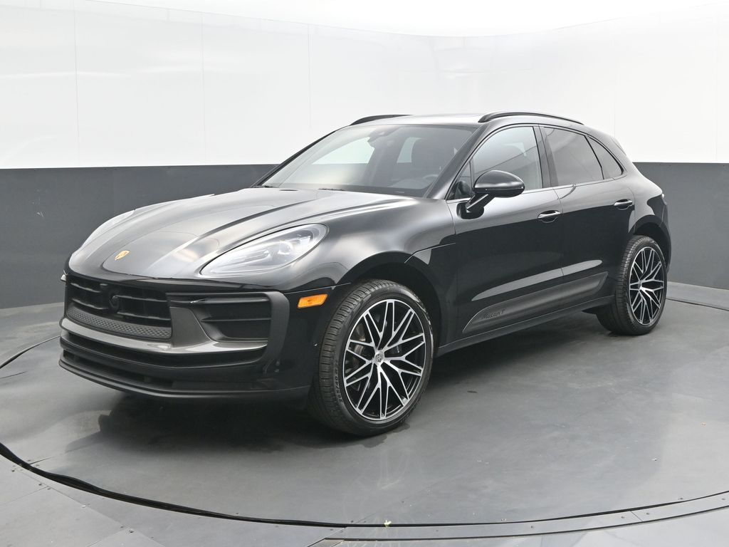 2024 Porsche Macan T