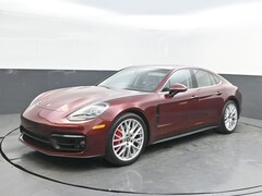 2022 Porsche Panamera 4S Hatchback
