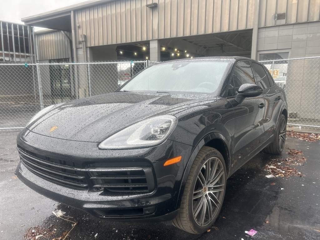 2022 Porsche Cayenne Base