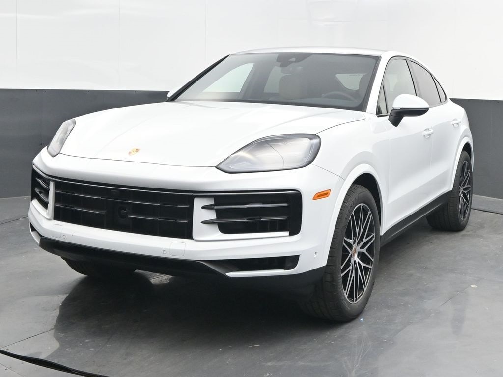 2025 Porsche Cayenne Coup Base's photo
