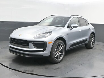 2026 Porsche Macan SUV