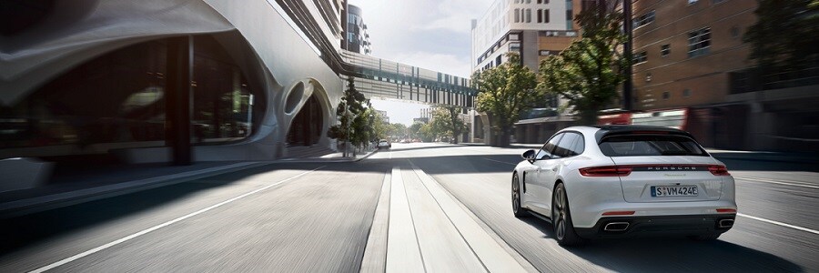 Porsche Cayenne Interior Technology