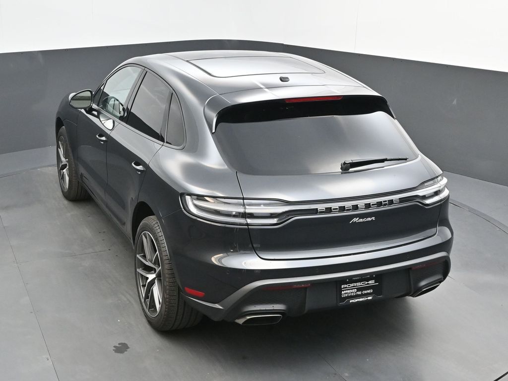 2025 Porsche Macan - Photo 26
