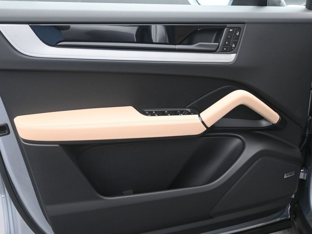 2026 Porsche Cayenne Coup E-Hybrid - Photo 11