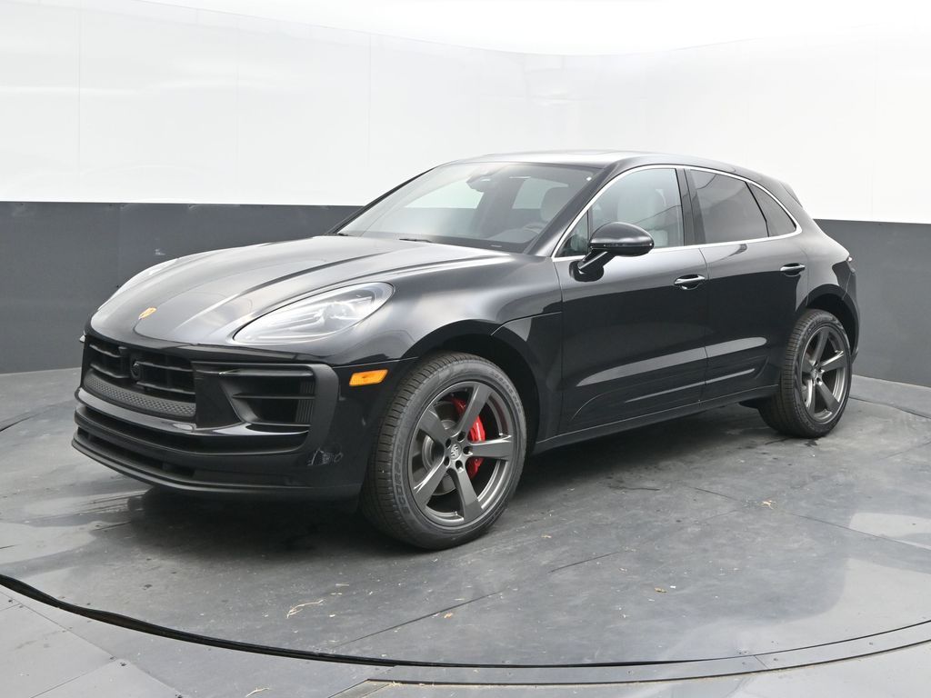 2025 Porsche Macan S