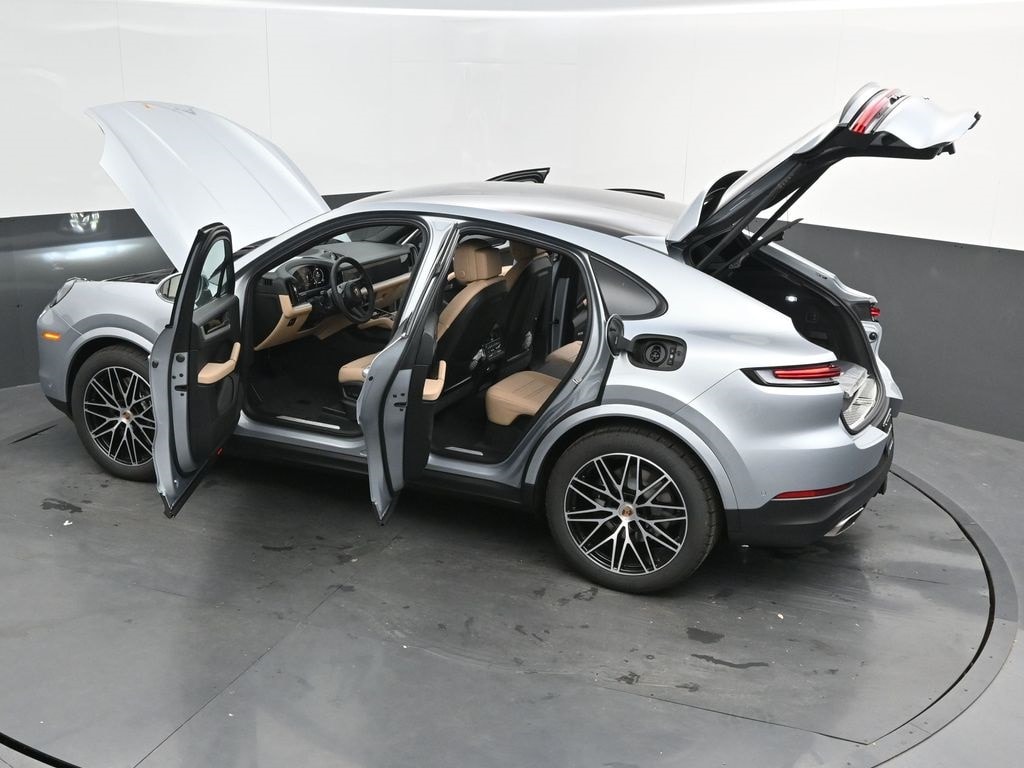 2026 Porsche Cayenne Coup E-Hybrid - Photo 46