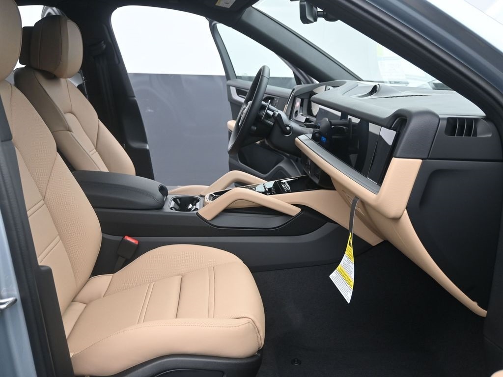 2026 Porsche Cayenne Coup E-Hybrid - Photo 23