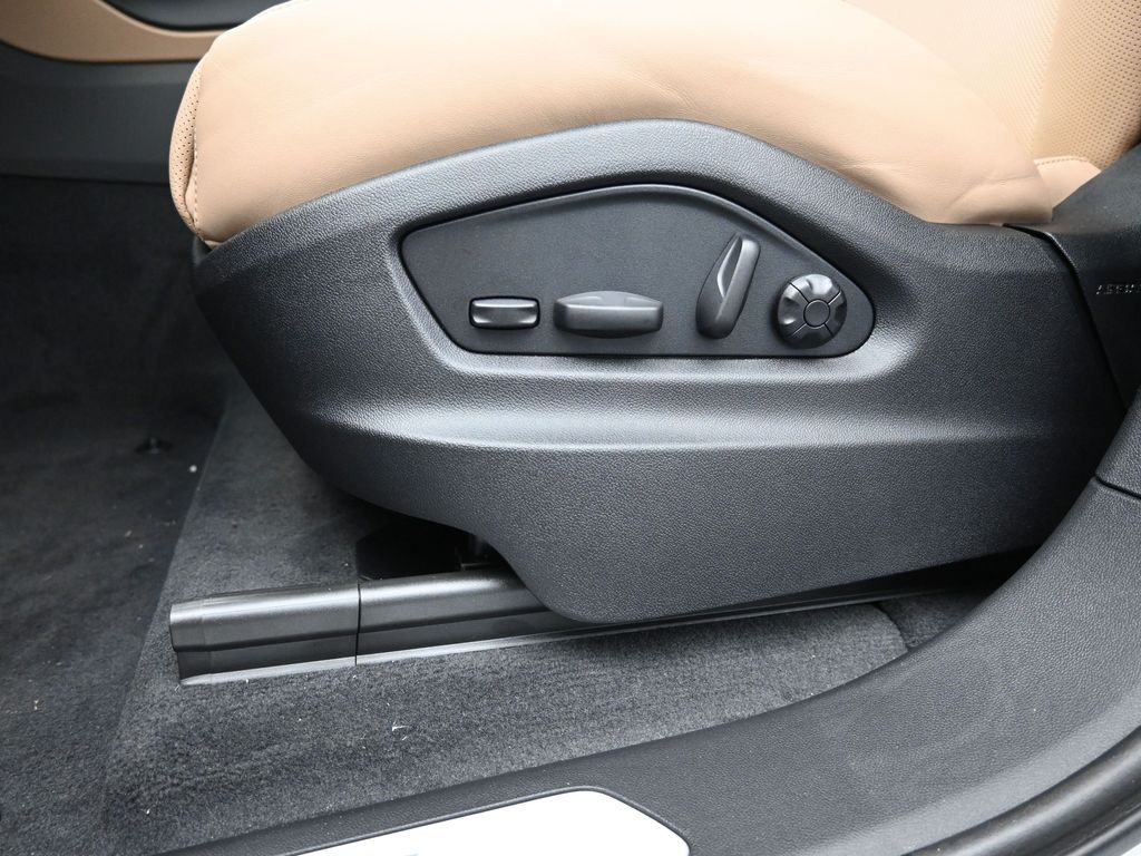 2026 Porsche Cayenne Coup S E-Hybrid - Photo 13