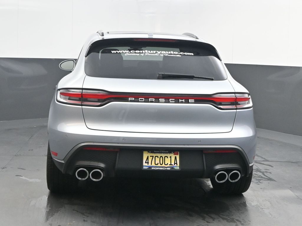 2026 Porsche Macan - Photo 6
