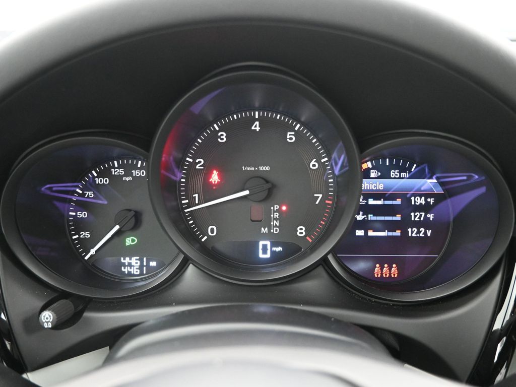 2025 Porsche Macan - Photo 14
