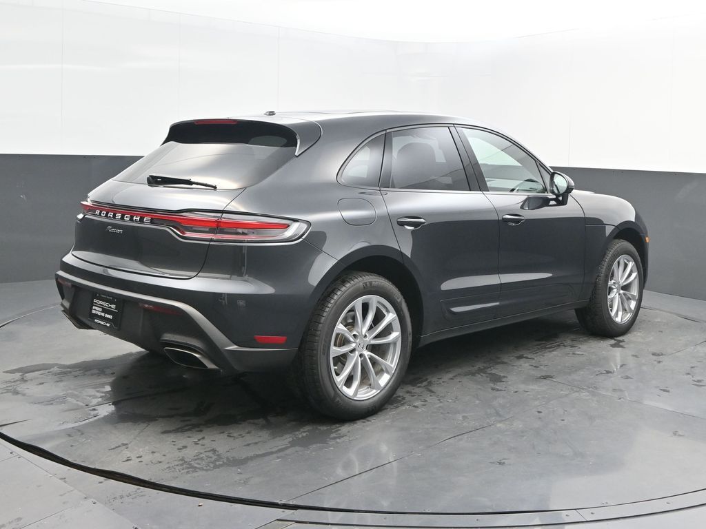 2025 Porsche Macan - Photo 7
