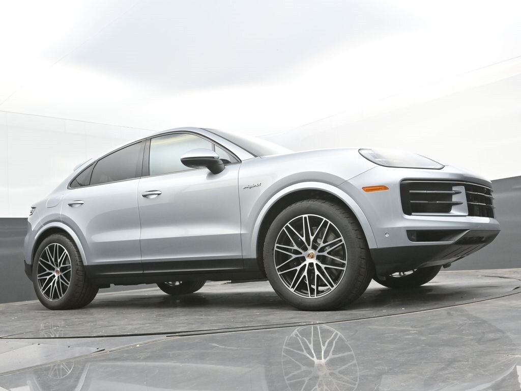 2026 Porsche Cayenne Coup E-Hybrid - Photo 26