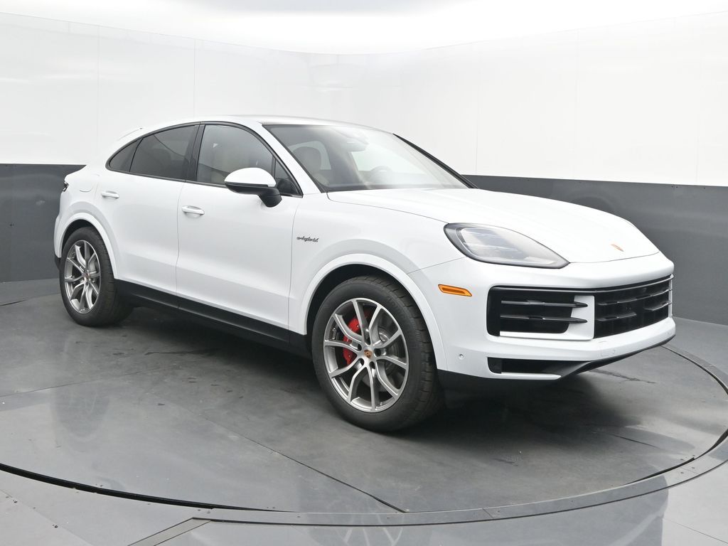 2026 Porsche Cayenne Coup S E-Hybrid - Photo 9