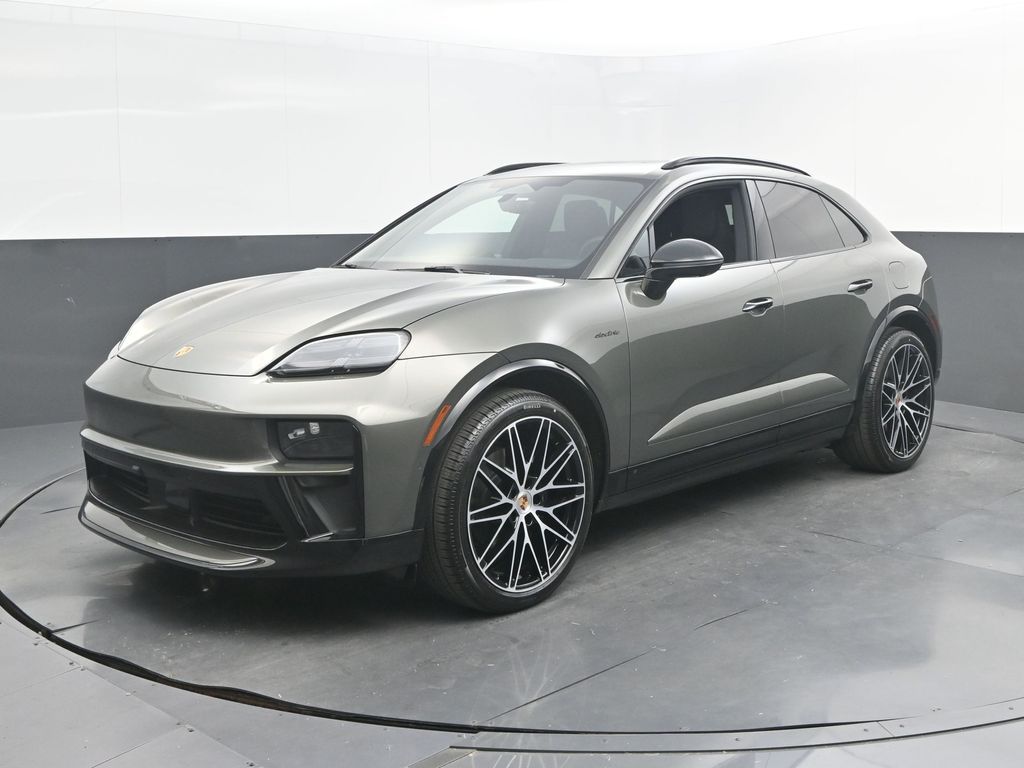 2026 Porsche Macan