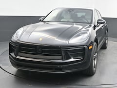 2026 Porsche Macan SUV