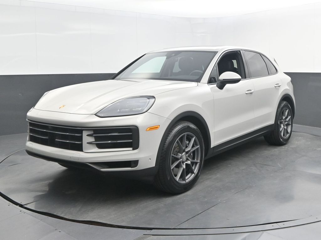 2024 Porsche Cayenne -'s photo