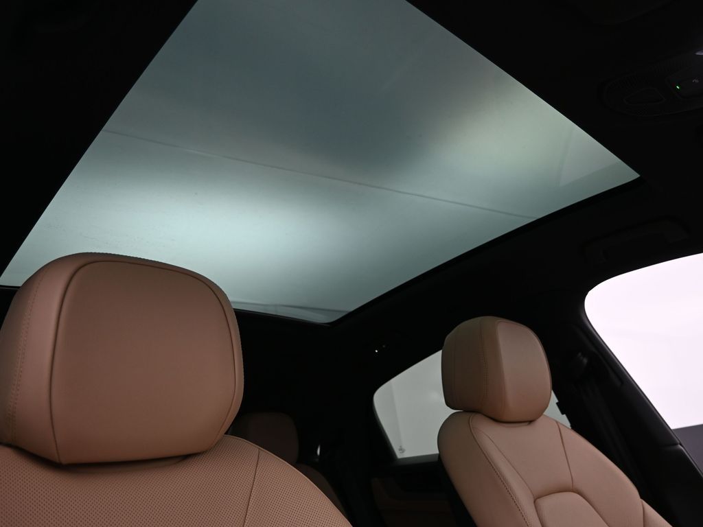 2026 Porsche Cayenne Coup S E-Hybrid - Photo 18