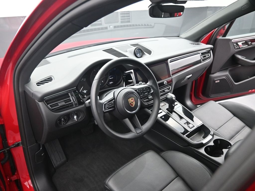 Certified 2025 Porsche Macan SUV