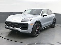 2025 Porsche Cayenne GTS SUV
