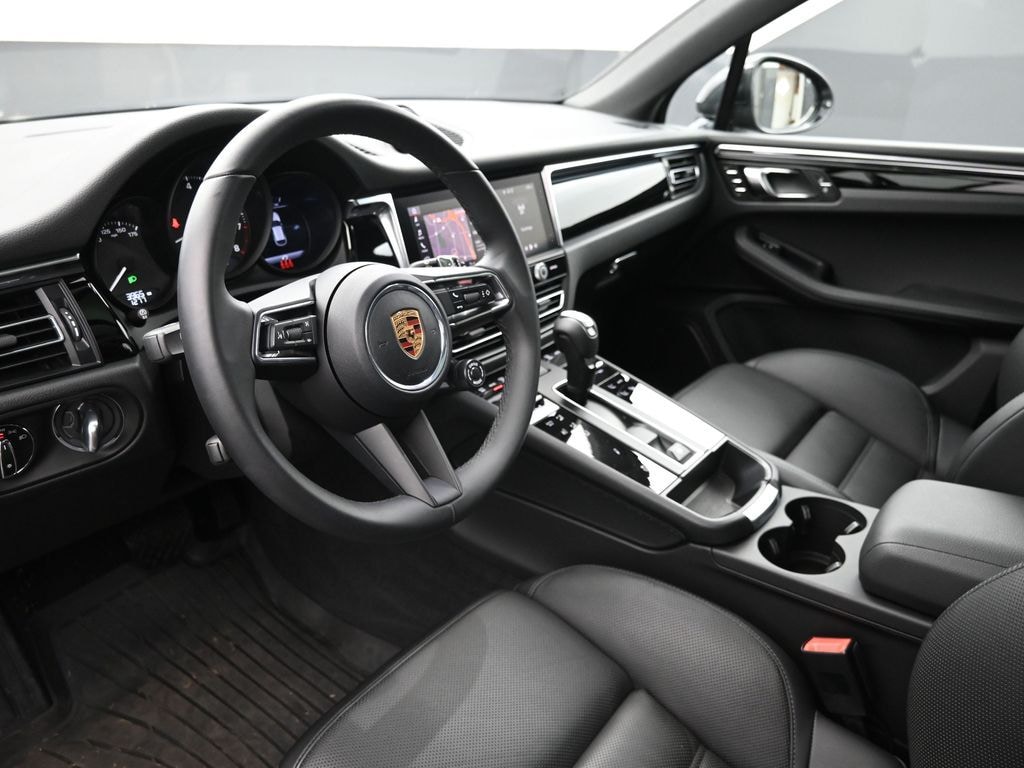 Certified 2025 Porsche Macan SUV