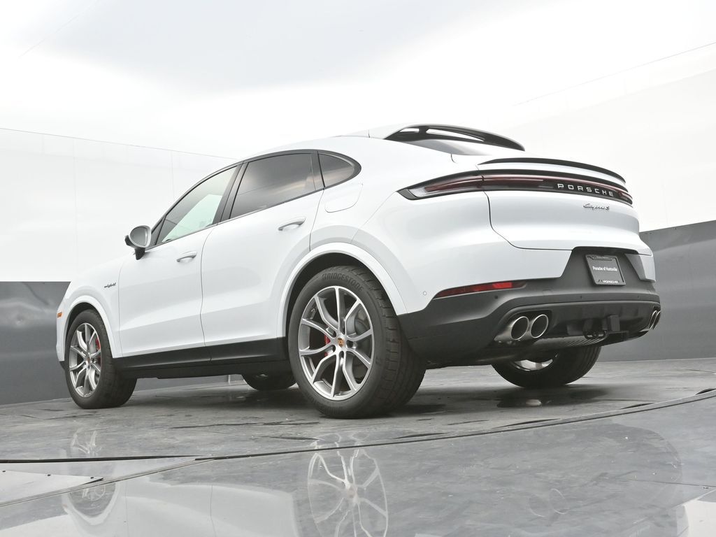 2026 Porsche Cayenne Coup S E-Hybrid - Photo 33