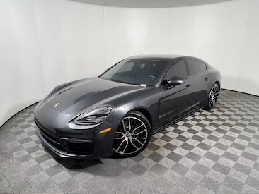 2023 Porsche Panamera GTS Hatchback