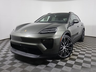 2024 Porsche Macan Electric 4