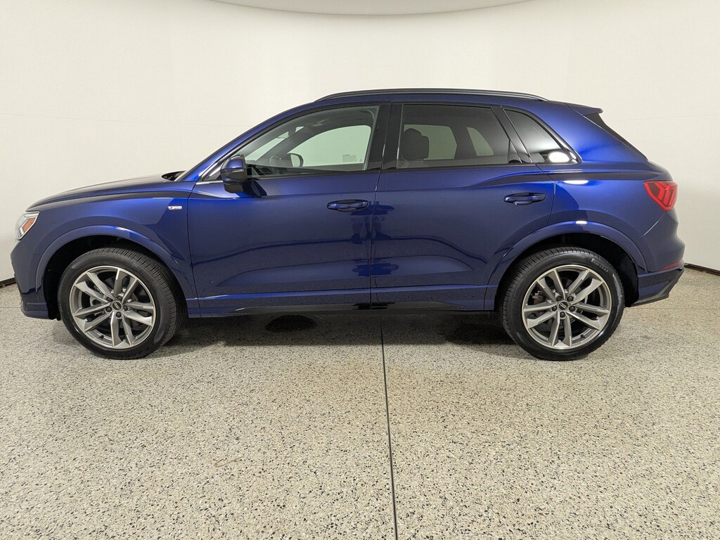 Used 2025 Audi Q3 S line Premium SUV