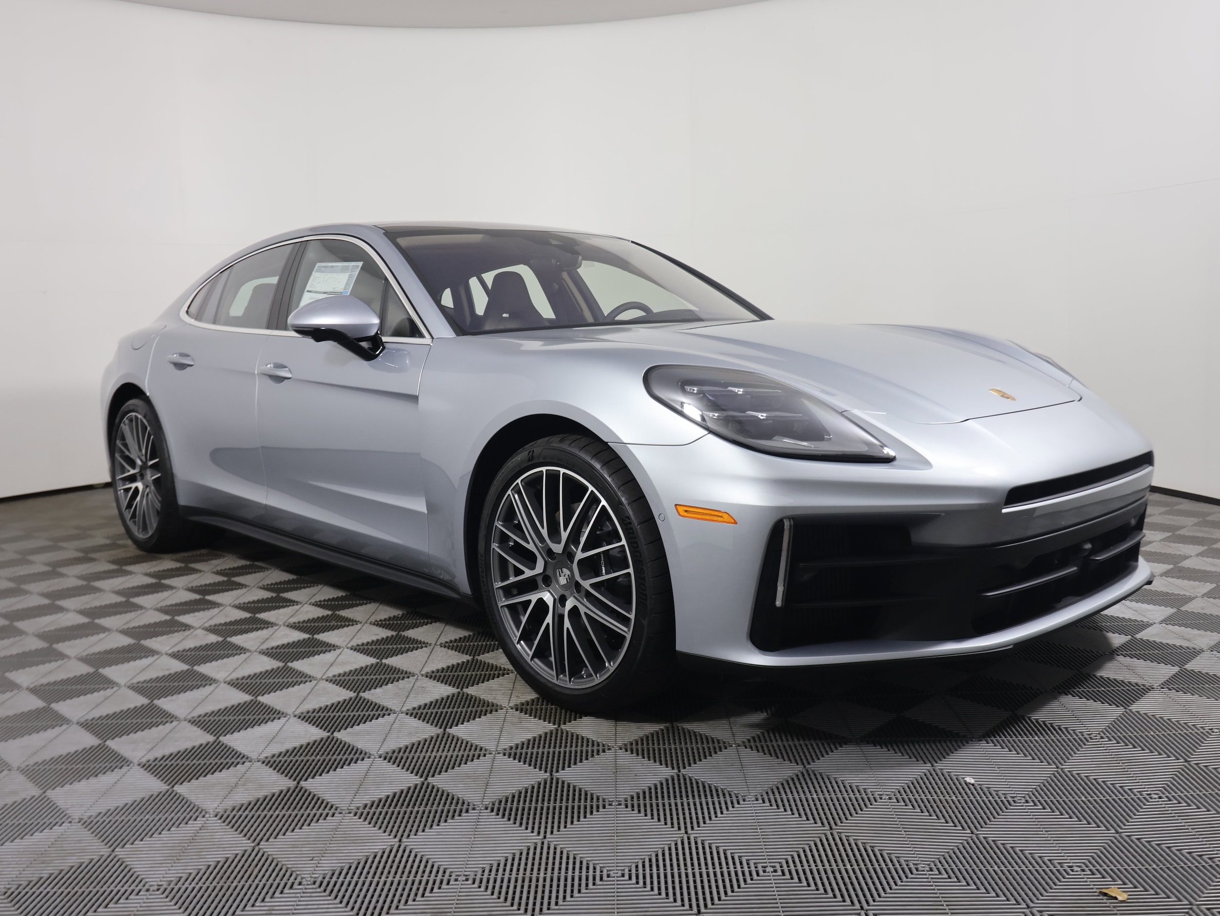 2025 Porsche Panamera Base - Photo 9