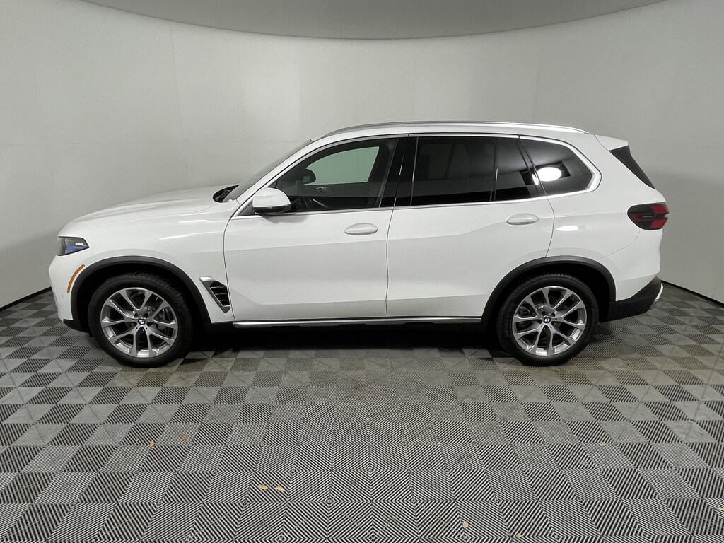 Used 2024 BMW X5 xDrive40i SUV
