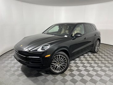 2023 Porsche Cayenne Platinum Edition SUV