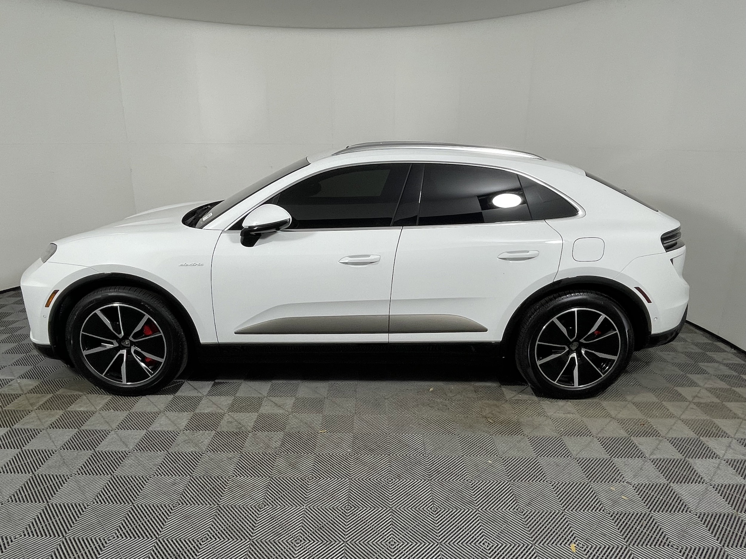 Certified 2025 Porsche Macan Turbo Electric with VIN WP1AC2XA5SL176612 for sale in Melbourne, FL