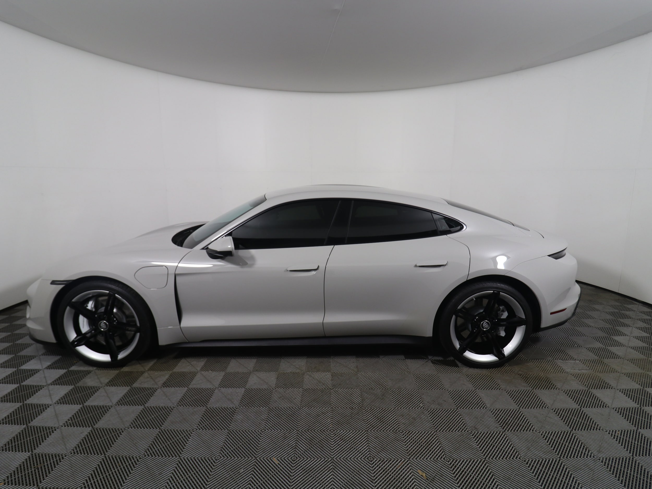 Certified 2022 Porsche Taycan Base with VIN WP0AA2Y17NSA16785 for sale in Melbourne, FL