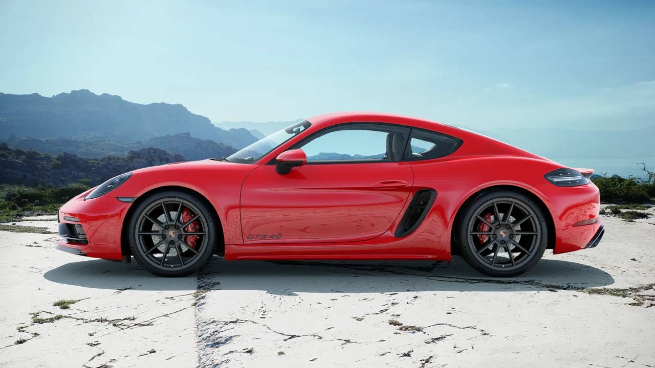 2025 Porsche Cayman GTS 4.0 photo 2