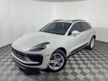 2023 Porsche Macan SUV