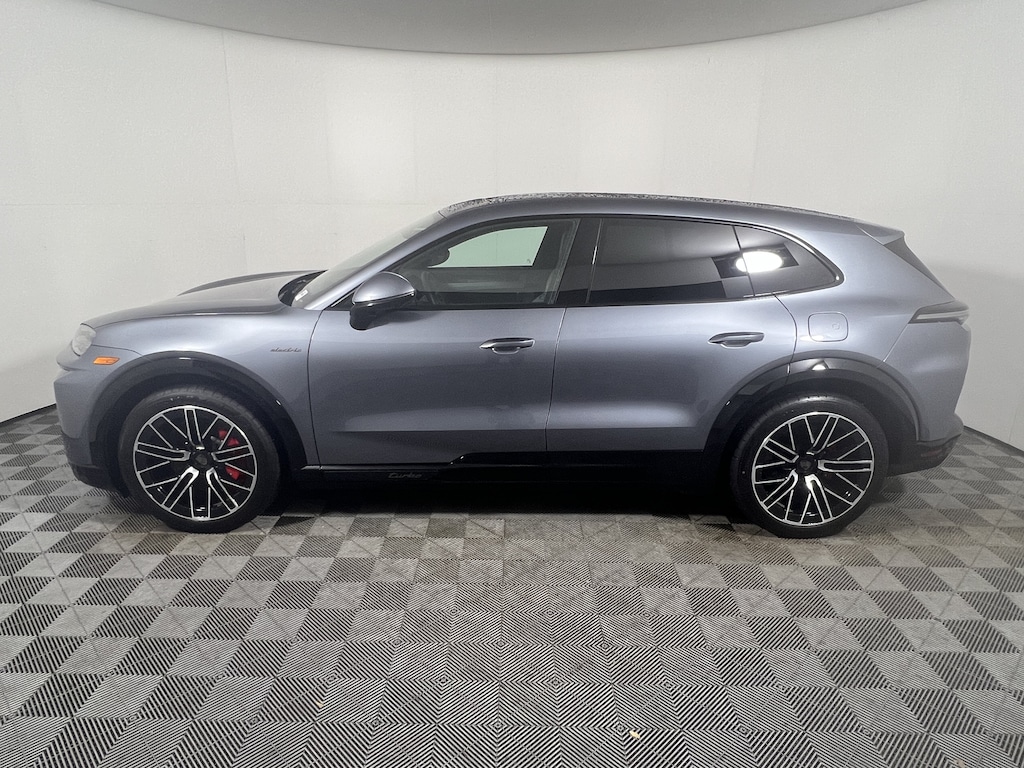 New 2026 Porsche Cayenne Turbo Electric Turbo Electric AWD